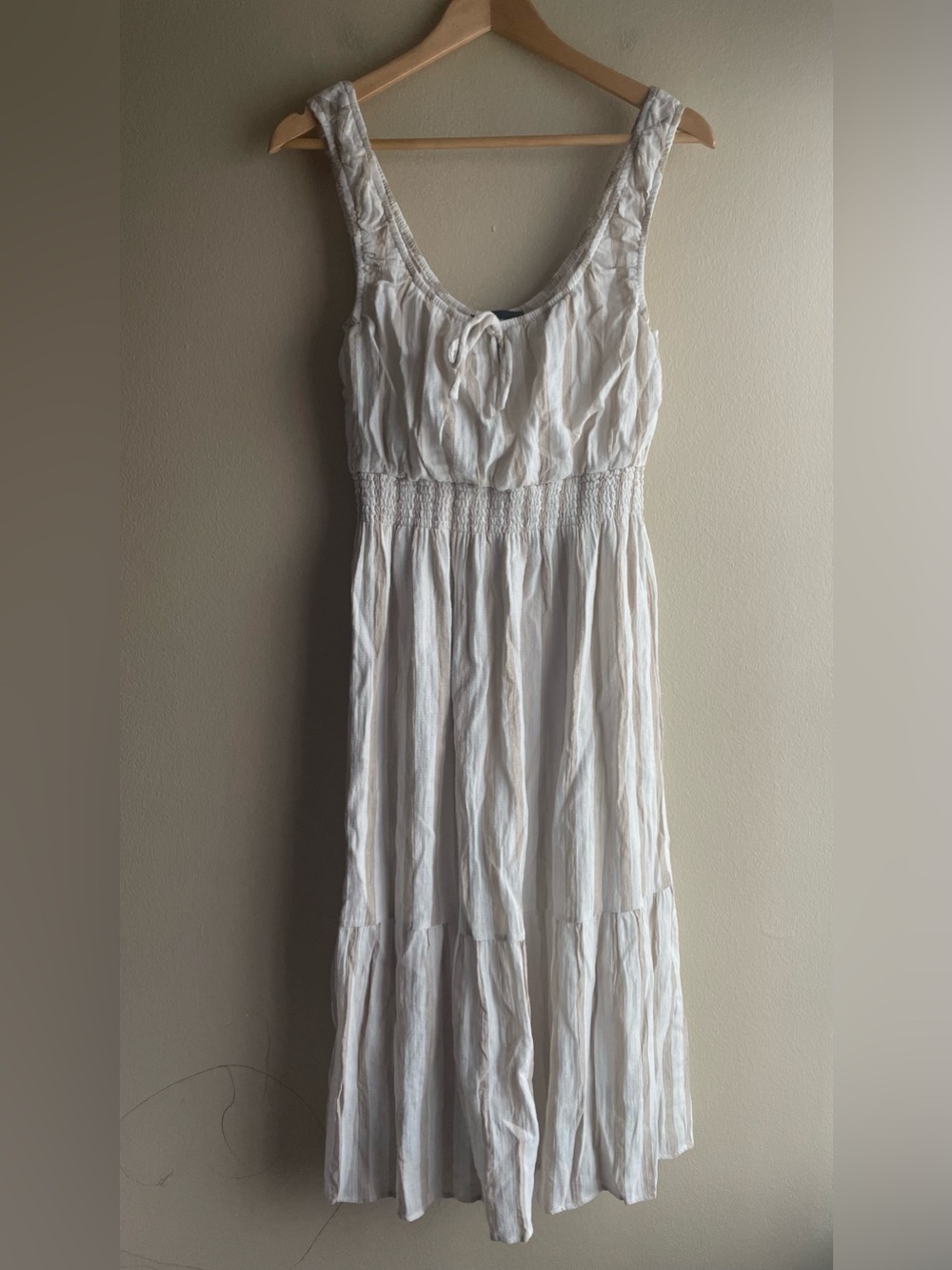 Lulu's White Cream Stripe Sleeveless Smocked Waist Maxi Dress Small